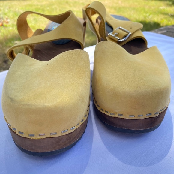 Lottas High Wood Mary Jane Clogs Yellow Size 39 (US8.5) - Picture 4 of 9